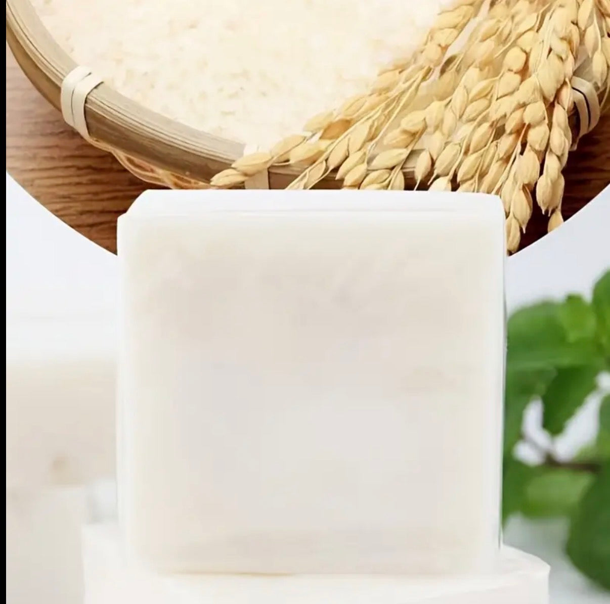 Handgjord kokostvål med naturlig kokosolja